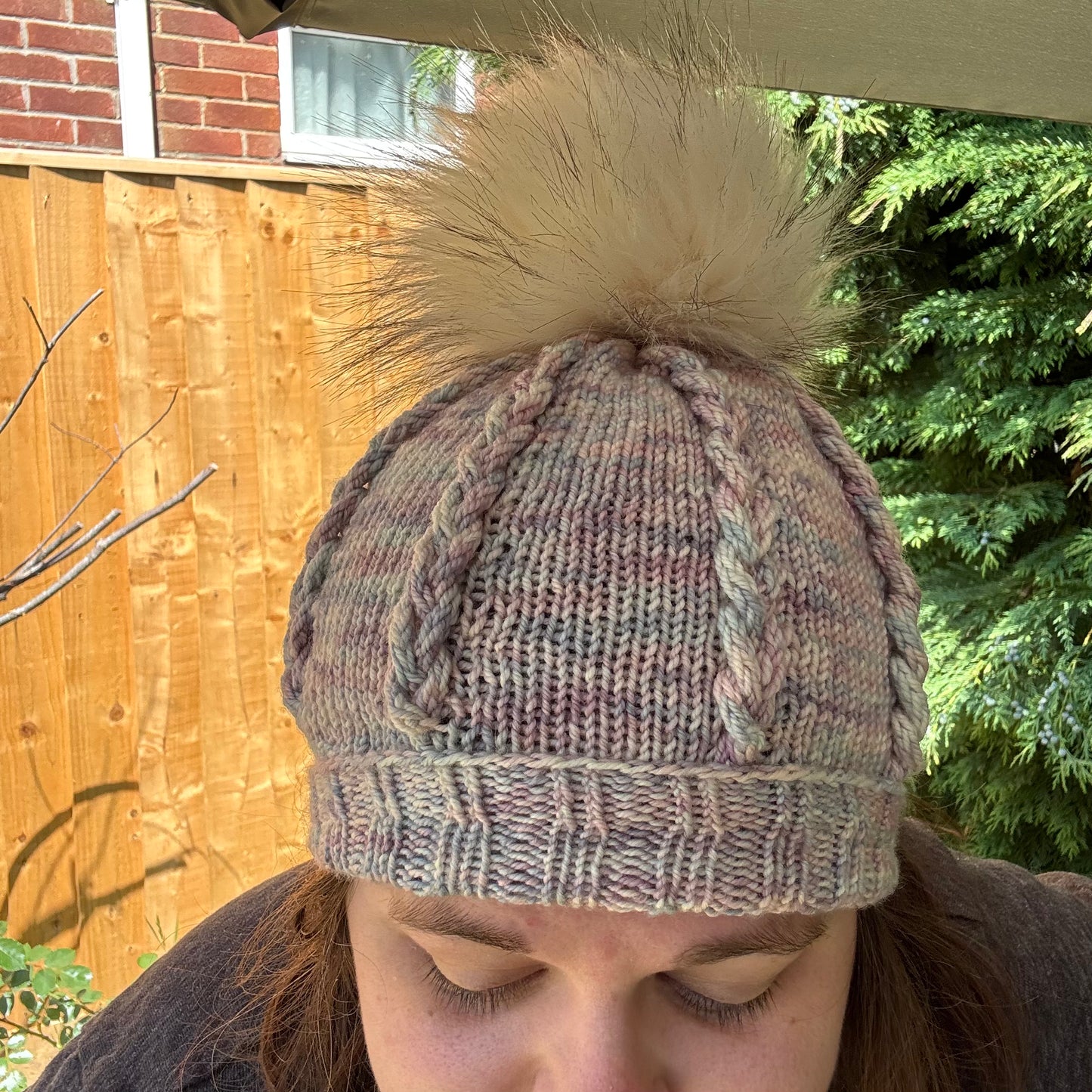 Elsa Arendelle Hat - Knit - SAMPLE SALE