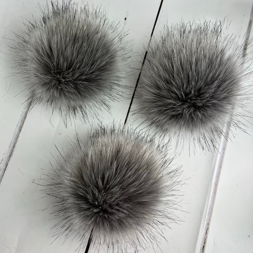 Silver faux fur pom pom. Detachable option. Handmade
