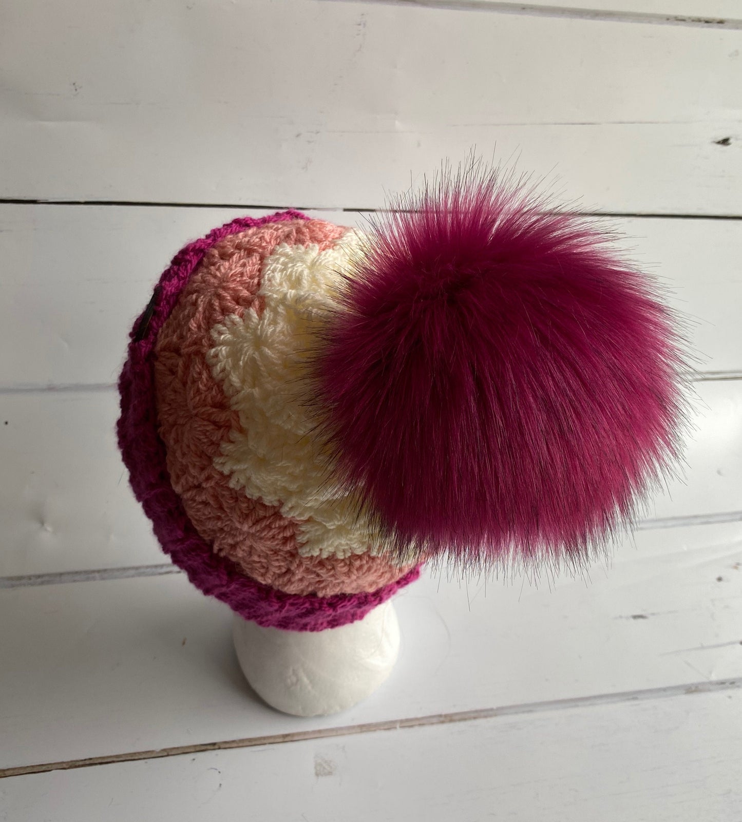 Peony crochet Hat Pattern - Intermediate