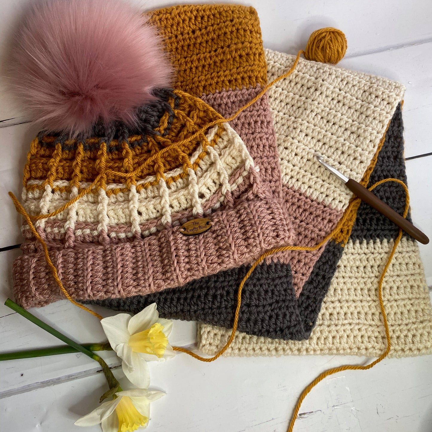 Cosy Cowl Crochet Pattern - Easy