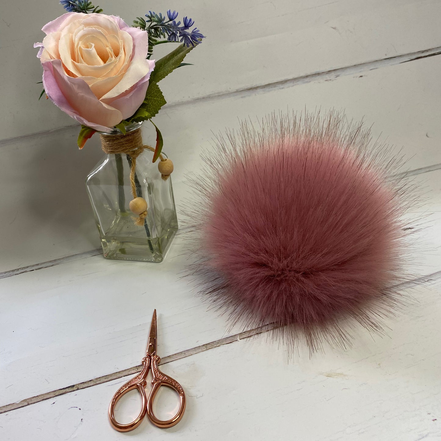 Peony faux fur pom poms