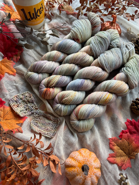 The Dragonfly Inn - Gilmore Girls - DYED TO ORDER - NEW