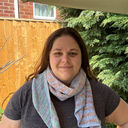 Sleeping Beauty shawl - Crochet -  SAMPLE SALE