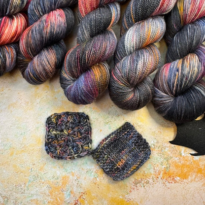 Tairn & Sgaeyl Cosy DK - Fourth Wing - Hand Dyed Yarn - NEW