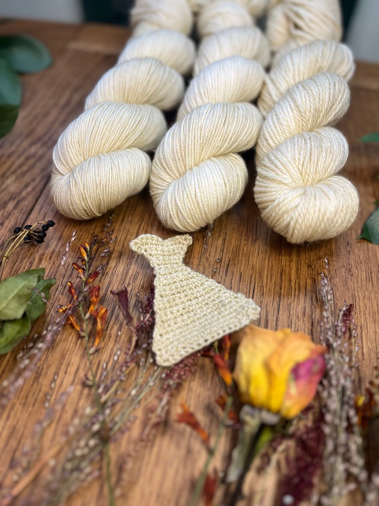 The Bride - Cosy 4 Ply - Hand Dyed Yarn