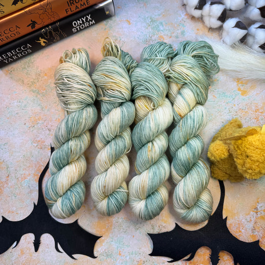 Hedotis Aran - Fourth Wing - Hand Dyed Yarn - NEW
