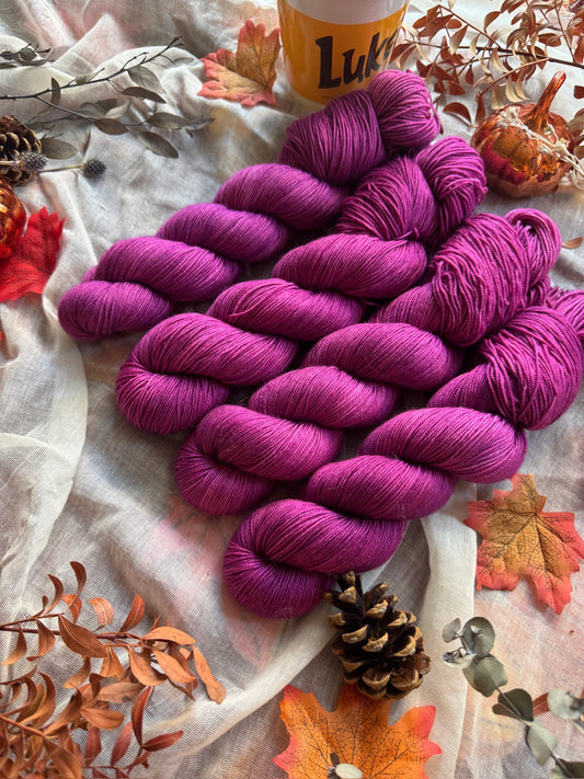 Laundry Day - Gilmore Girls - DYED TO ORDER - NEW