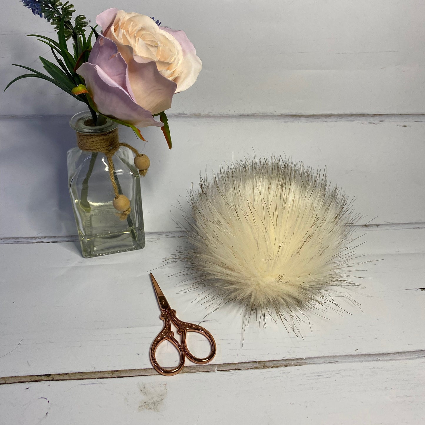 Oat handmade faux fur pom pom. Detachable option. Handmade